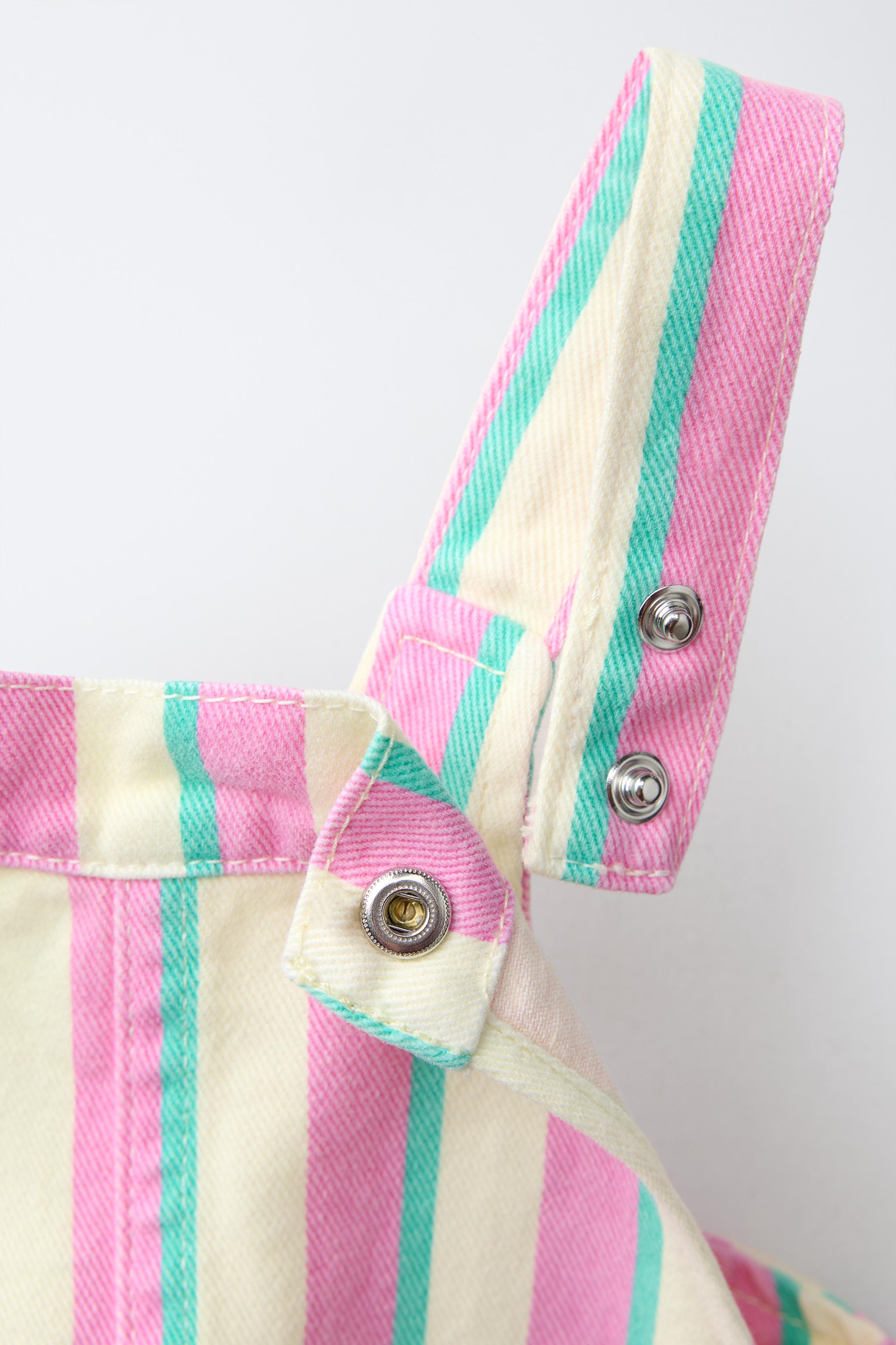 ROBE-SALOPETTE EN SERGÉ À RAYURES